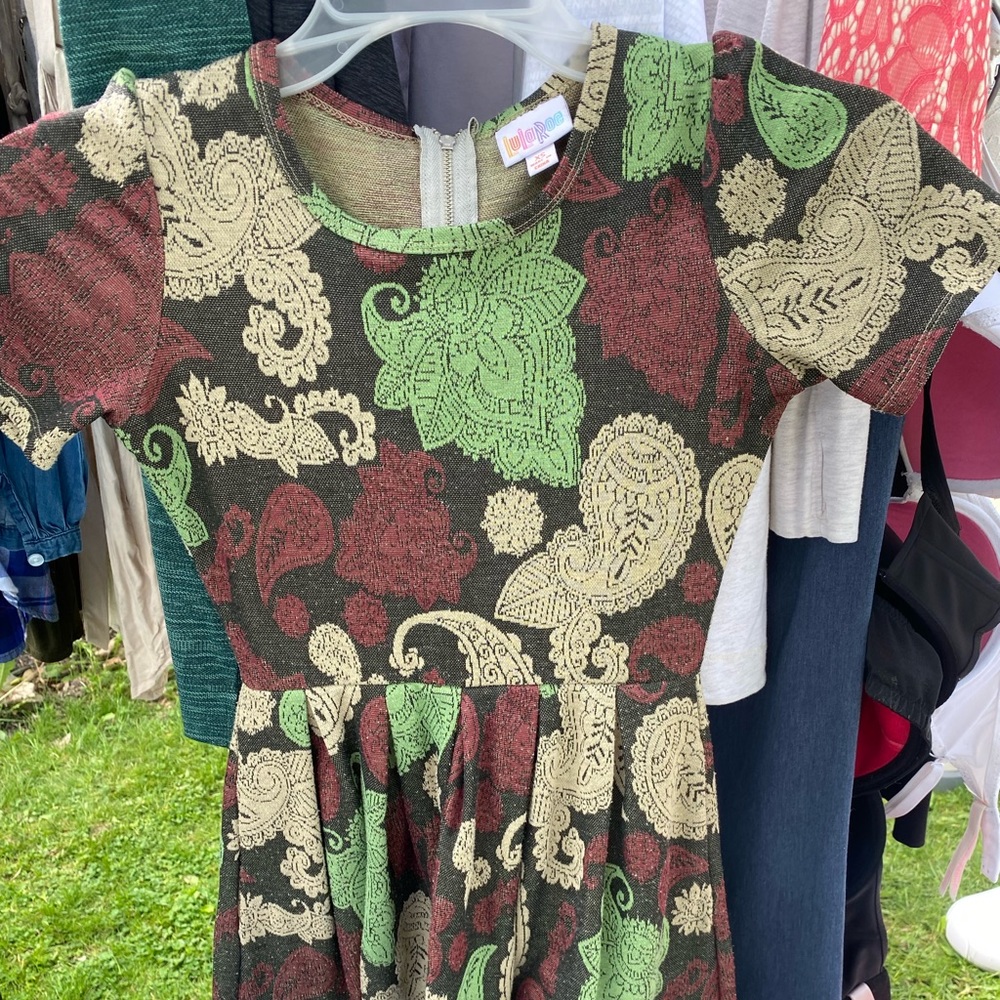 Lot of lularoe dresses size xs and xxs
